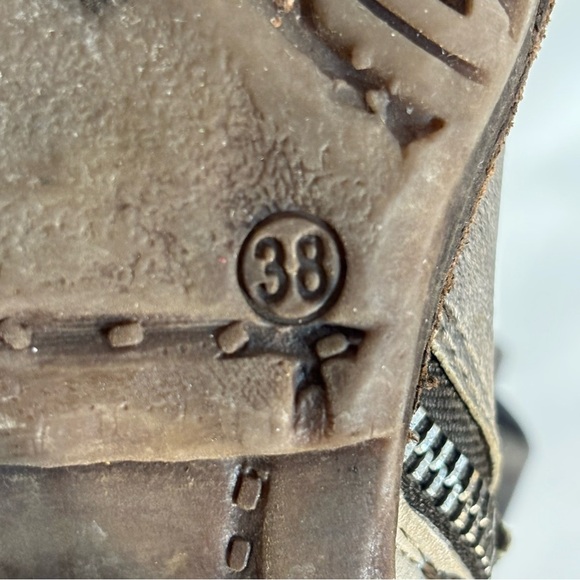 AS 98 Sz 38 Metal Toe Distressed Leather Moto Style Zip Up Buckles Boots - Picture 14 of 16